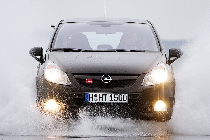 Reifentest 215/45 R 17