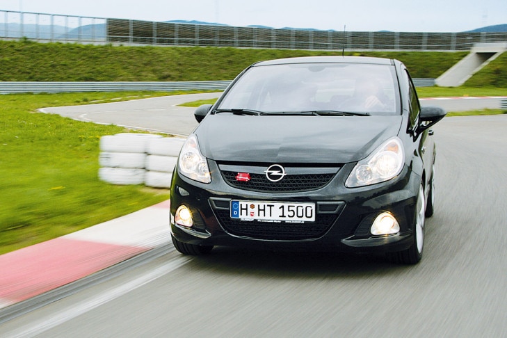 Reifentest 215/45 R 17