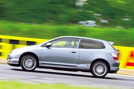 Civic Type R  Mégane Sport  Leon Cupra R