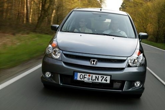 Honda Stream 2.0i