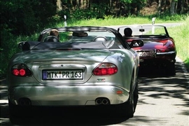 Jaguar E-Type trifft XKR Cabrio