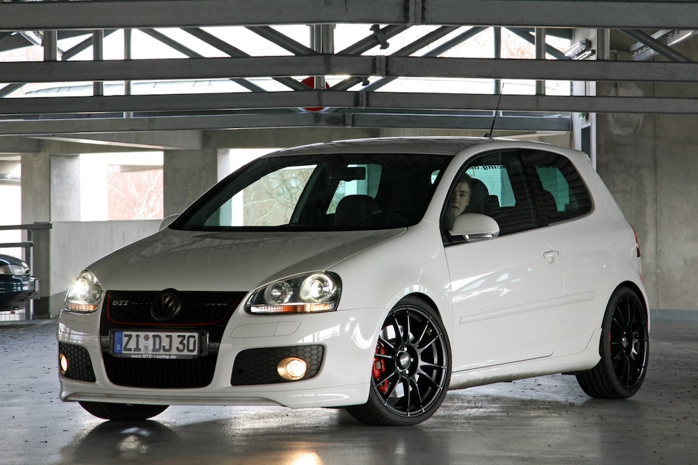 BTS Golf GTI Edition 30