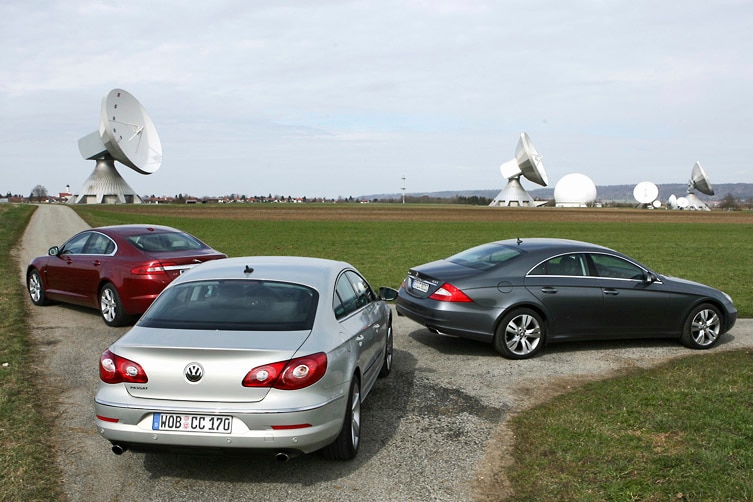 Passat CC V6 Jaguar XF 4.2 Mercedes CLS 350