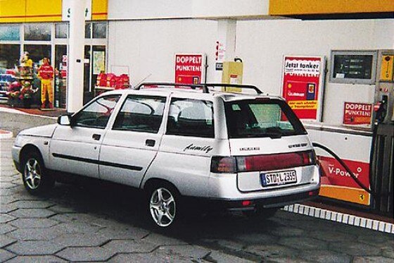 Lada 2111 mit Flüssiggasantrieb Lada 2111 mit Flüssiggasantrieb