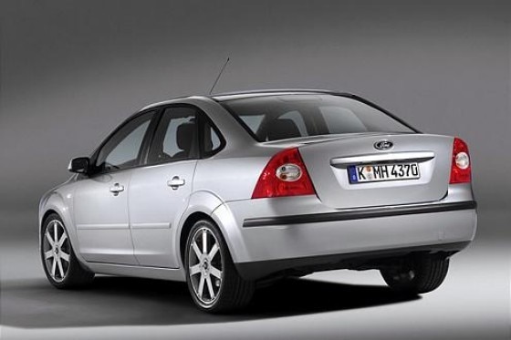 Ford Focus Stufenheck
