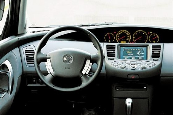 Nissan Primera Plus
