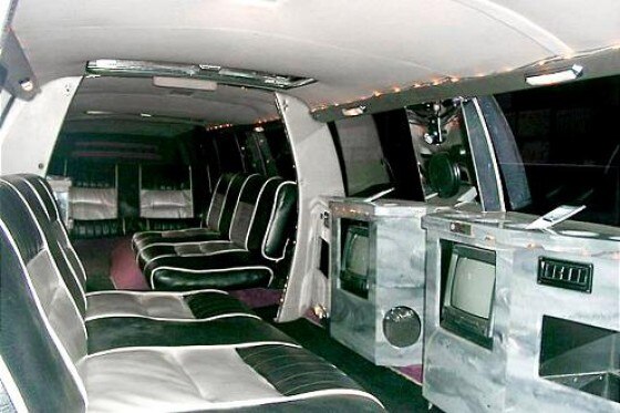 Lincoln Town Car Super Stretched Lincoln Town Car Super Stretched