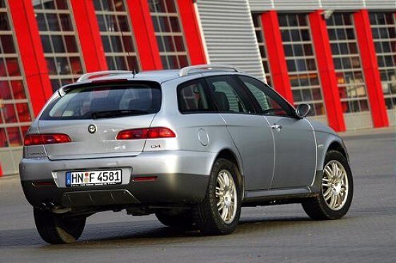 Alfa Crosswagon Q4