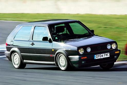 Die zweite Auflage: Zum Modellstart gab es den 1,8-Liter aus der letzten Ier-Serie mit 112 PS. Es folgten eine 16V-Variante (129/139 PS) und eine G-Lader Version (160 PS).