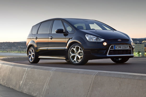 Ford S-Max Titanium S