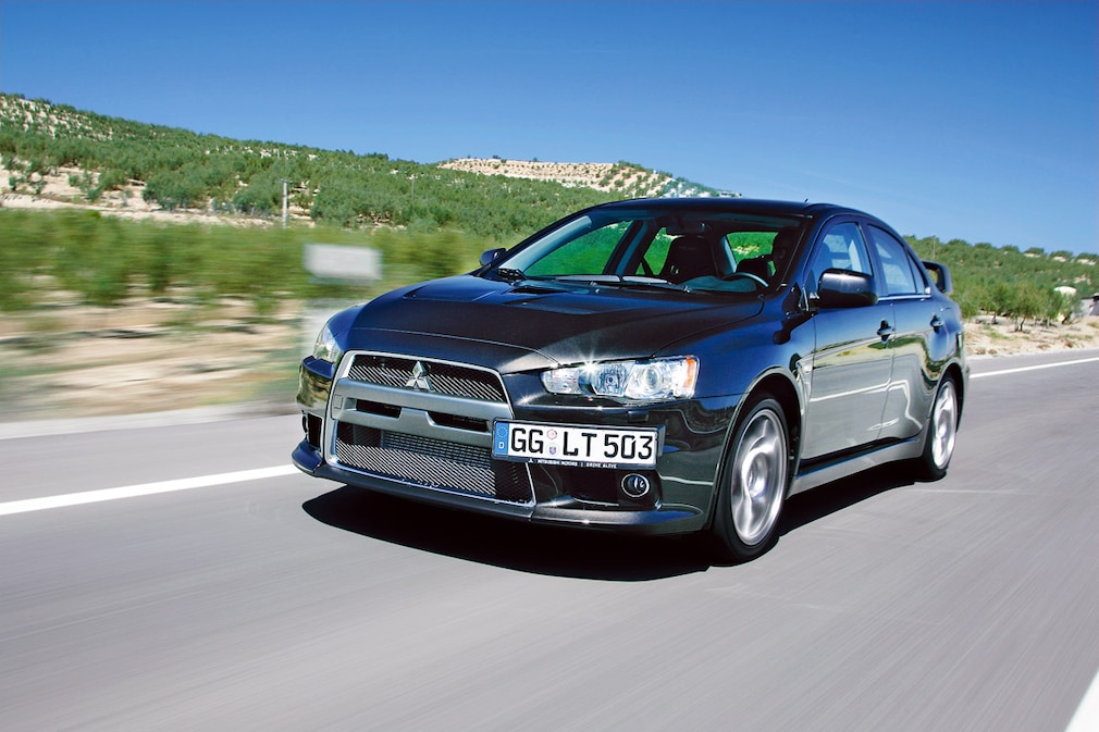 Mitsuishi EVO X