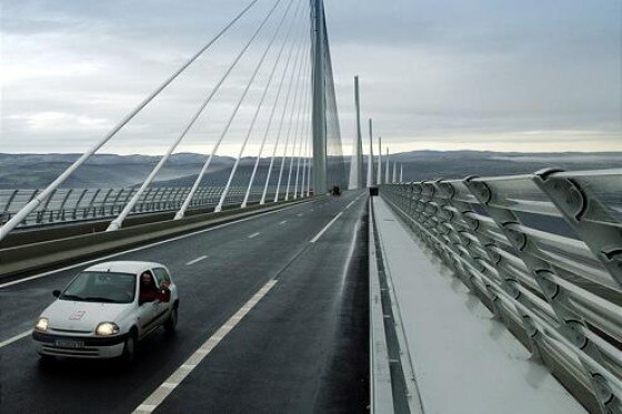Viaduc de Millau Viaduc de Millau