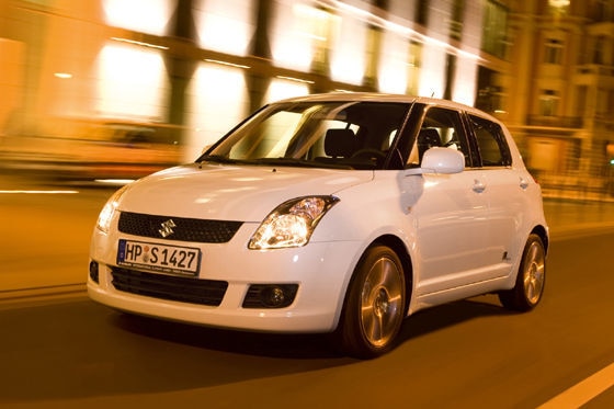 Suzuki Swift Black and White