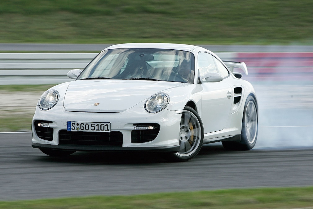 Porsche 911 GT2
