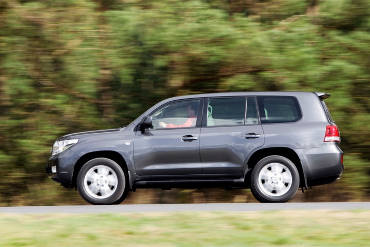 Toyota Land Cruiser 4.5 D-4D V8 Toyota Land Cruiser 4.5 D-4D V8