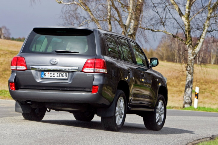 Toyota Land Cruiser 4.5 D-4D V8 Toyota Land Cruiser 4.5 D-4D V8
