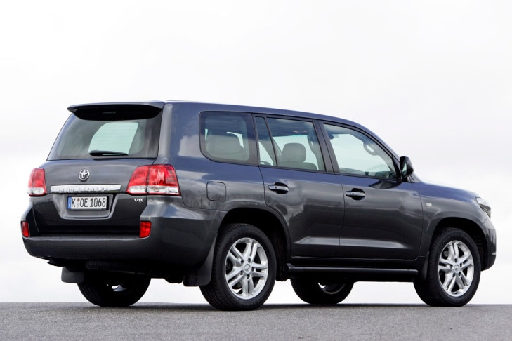 Toyota Land Cruiser 4.5 D-4D V8