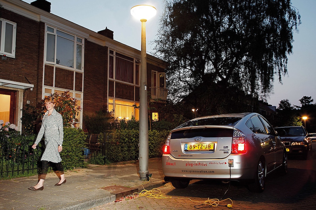Toyota Prius Elektrohybrid aus Amsterdam