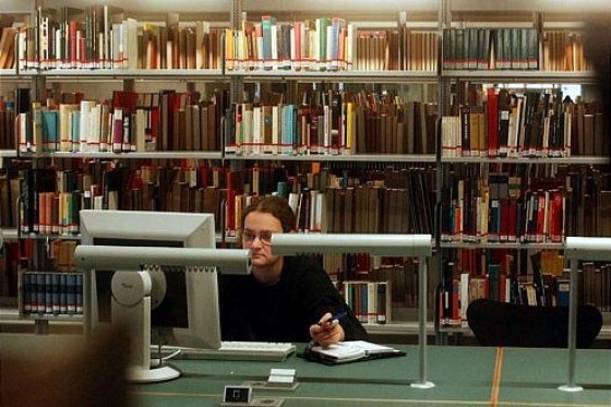 VW-Bibliothek in Berlin eröffnet