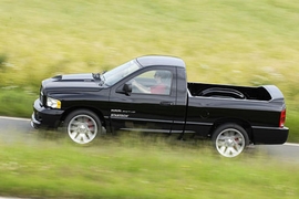 Test Dogde RAM SRT-10
