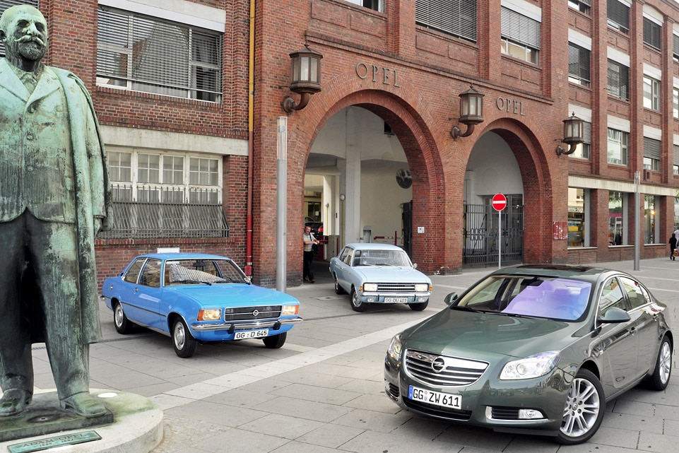 Opel Rekord D (1972-!977) Opel Rekord C (1966-1971) Opel Insignia