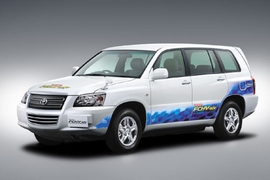 Toyota FCHV-adv