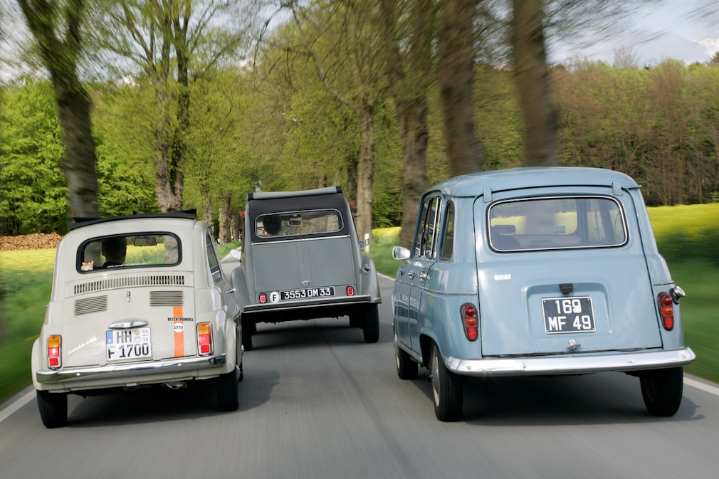 Renault R4, Citroen 2CV, Fiat 500