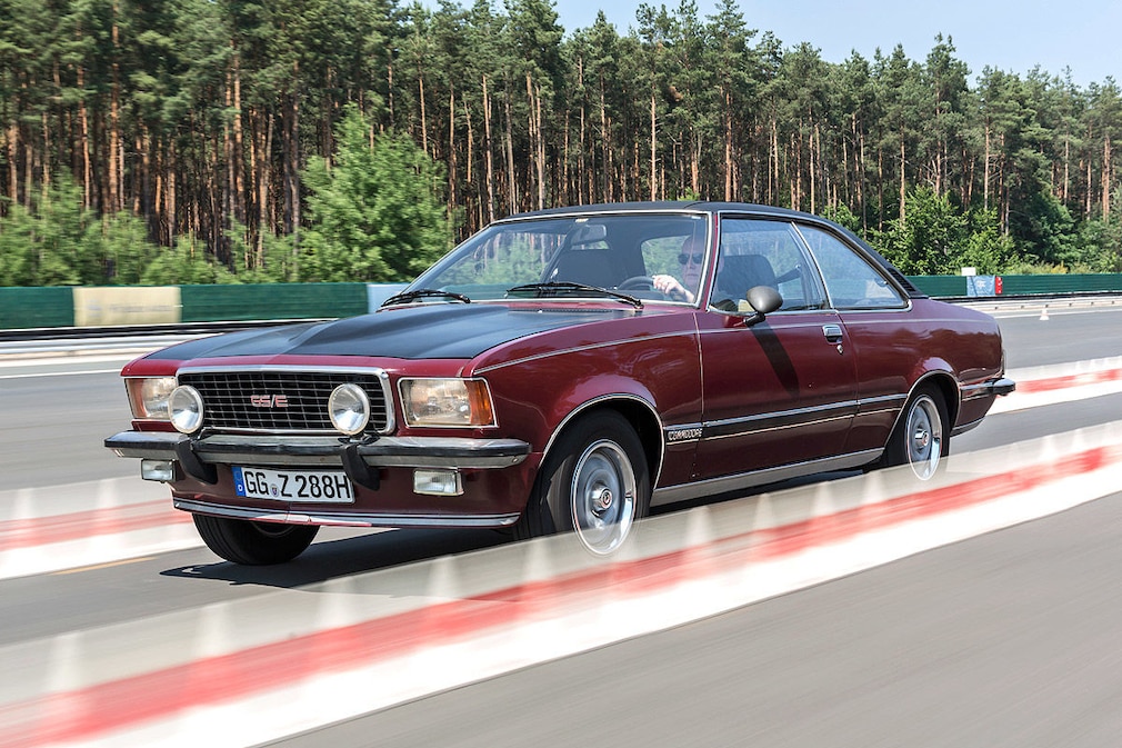Opel Commodore B GS/E 2800