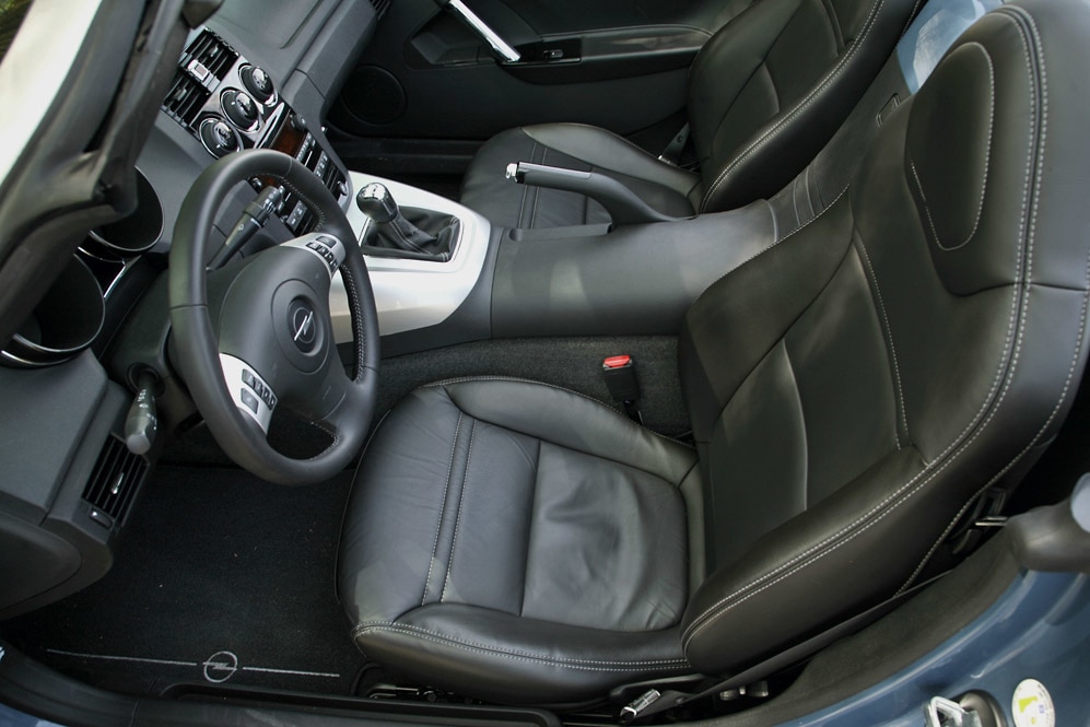 Ledersitze im Opel GT