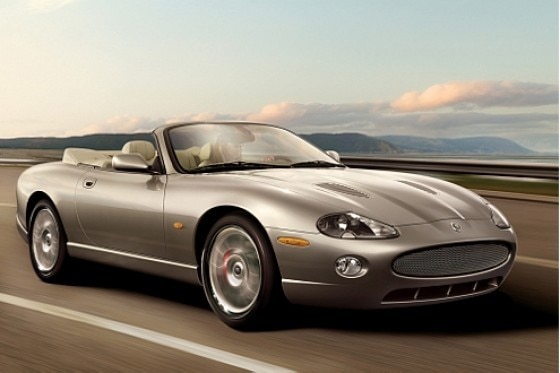 Jaguar XKR 4.2-S Celebration