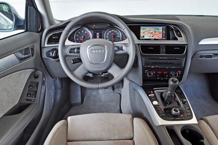 Audi A4 Avant 3.2 FSI quattro