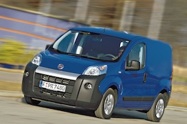 Der Kleinsttransporter Fiat Fiorino schleppt jetzt noch 50 Kilogramm mehr