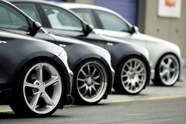 Vier getunte BMW 120d