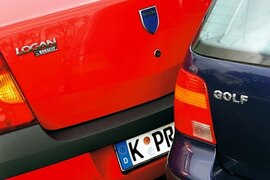 Dacia Logan gegen VW Golf IV