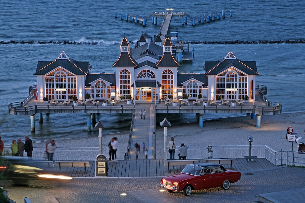 BŠderstra§e, Ford 17 M