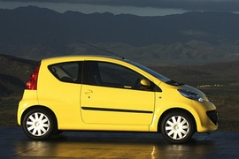 Peugeot 107 ab 8890 Euro