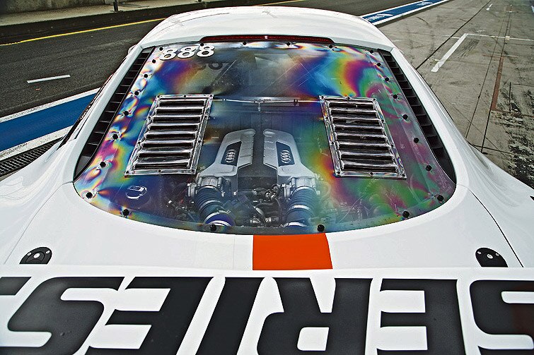 Tracktest Audi CR-8
