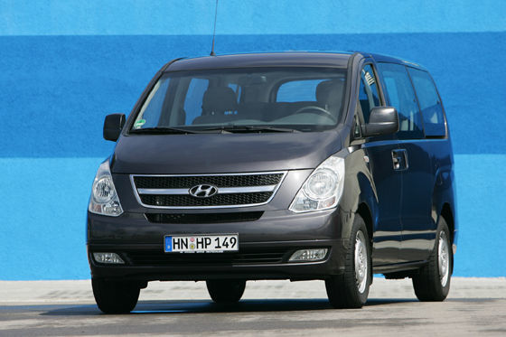Hyundai H-1 Travel