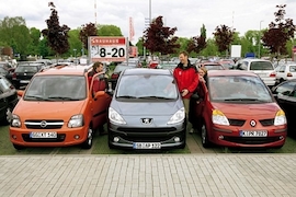 Peugeot 1007  Opel Agila  Renault Modus