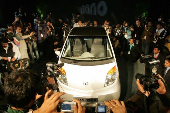 Deutsche Zulieferer bauen den Motor des indischen Billigautos Tata Nano.