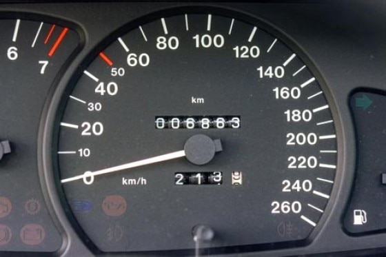 Neues Gesetz gegen Tachomanipulation