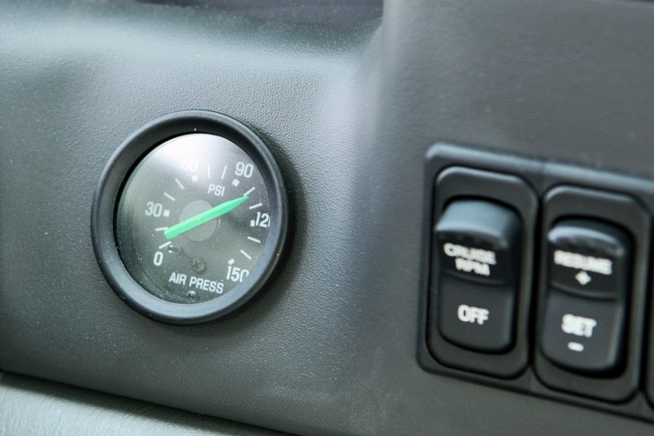 Ford F-650 Anzeige Luftdruck