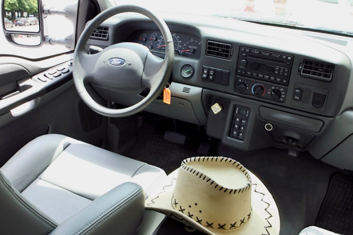 Ford F-650 Armaturentafel