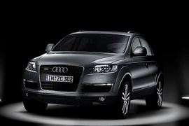 Neue Fotos vom Audi Q7
