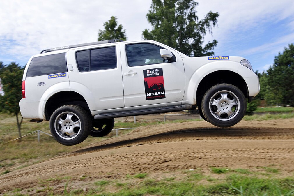 Nissan 4x4 Challenge