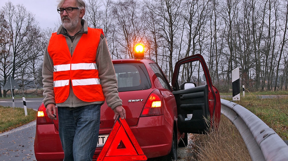 Ratgeber Sicherheit - Panne im Dunkeln