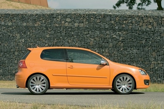 VW Golf "orange speed"