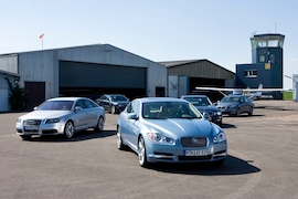 Audi S6 BMW 550i Chrysler 300C SRT8 Jaguar XF SV8 Mercedes E 500