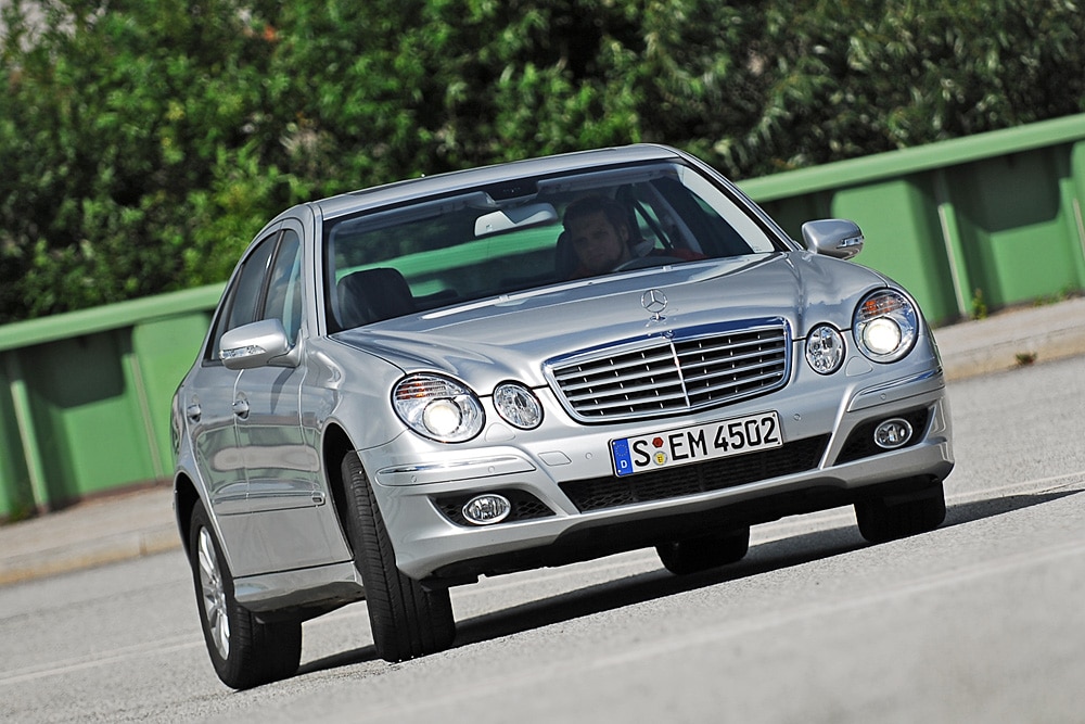Mercedes-Benz E 300 Bluetec