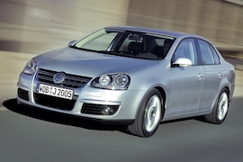 USA sponsert deutsche Diesel: Für den VW Jetta zum Beispiel gibt's 1300 Dollar zurück.